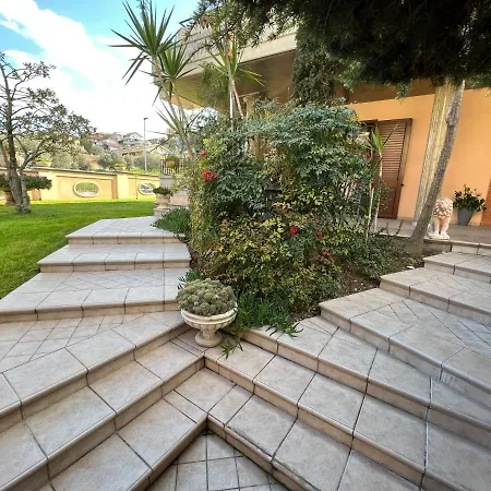 Casa Meraviglia Монтесильвано
