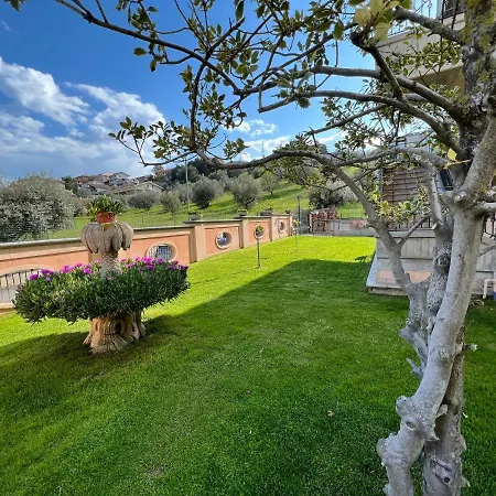 Casa Meraviglia * Монтесильвано